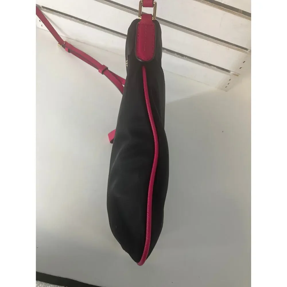 MICHAEL KORS SMALL BLACK NYLON PINK TRIM CROSSBODY BAG